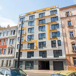  Апартаменты Brand New #31 In Brand New Building With Free Parking In The Center