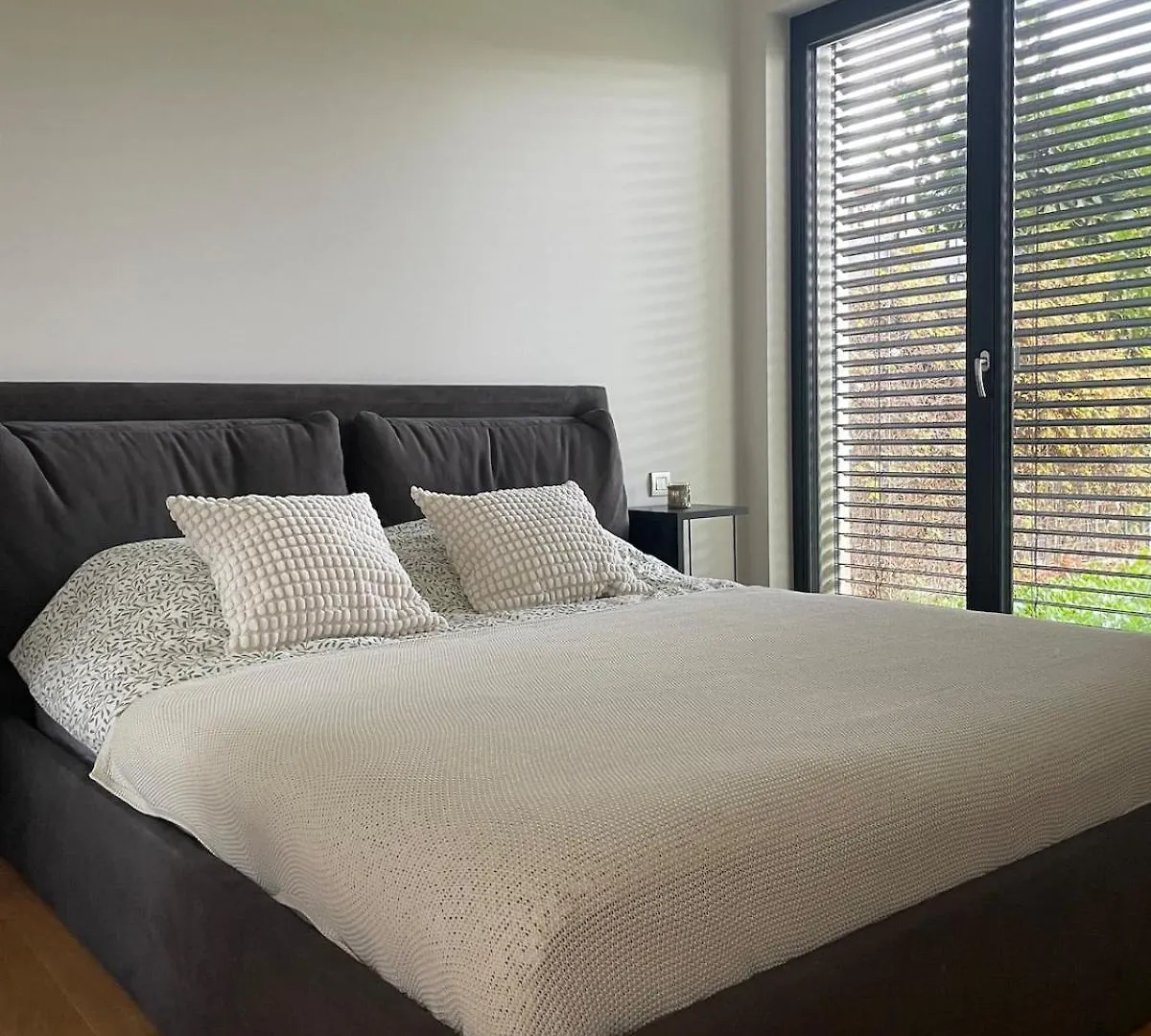Peaceful Escape & Cozy Backyard Apartment Prague Czech Republic
