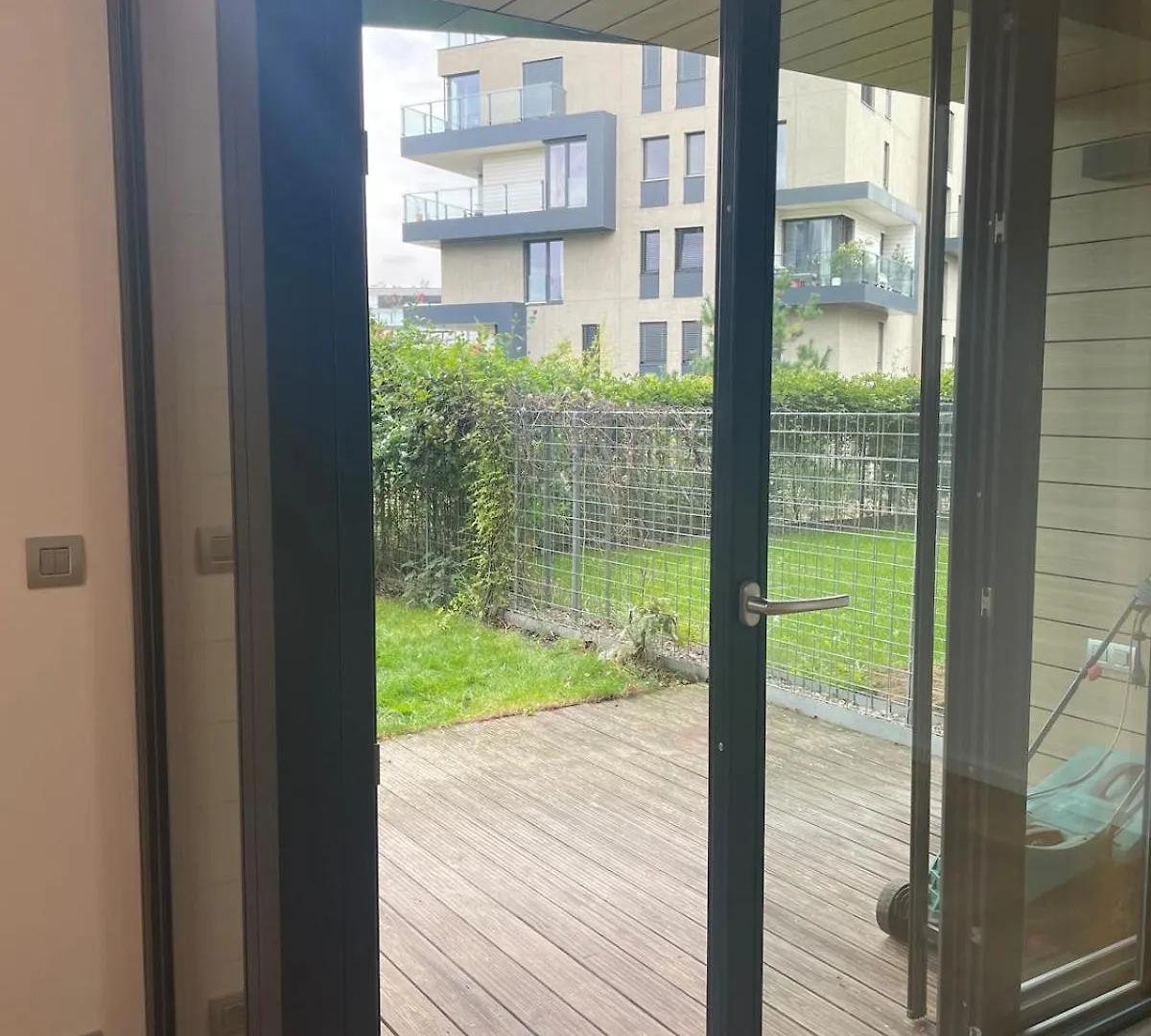 Peaceful Escape & Cozy Backyard Apartment Prague Czech Republic